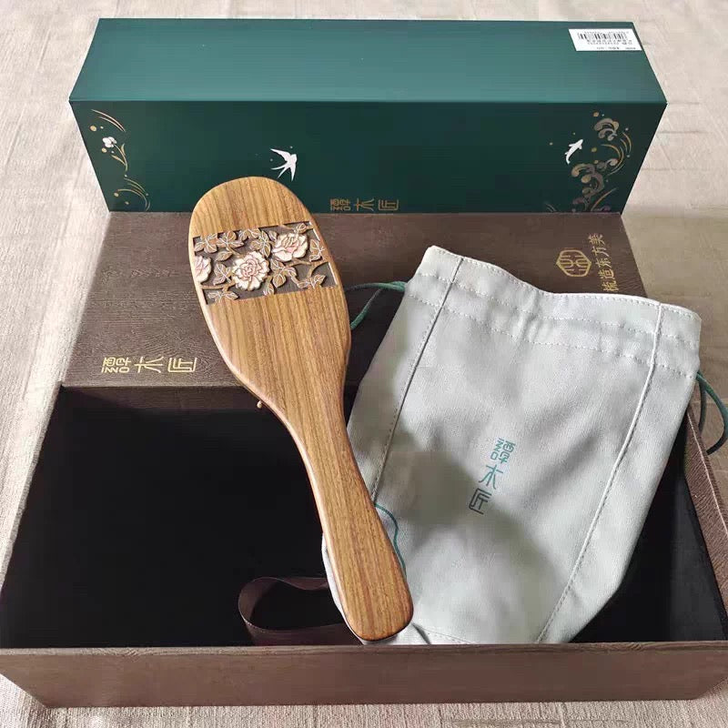 Graceful bloom – Handcrafted Chinese Traditional Massage Comb/Brush